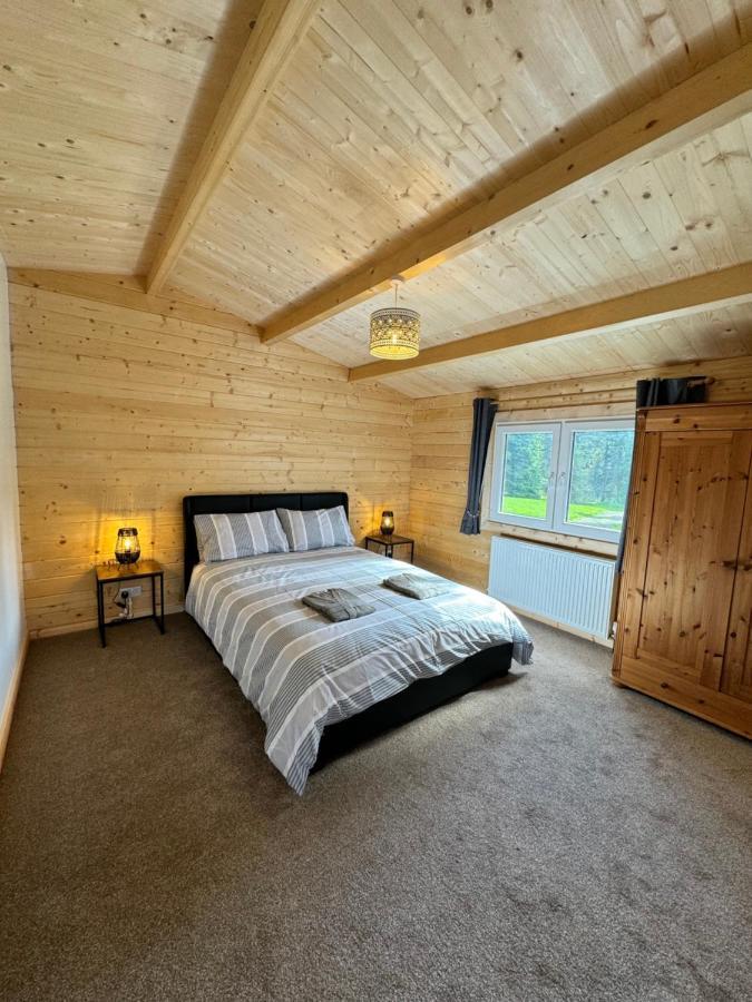 Forest Larch Chalet *